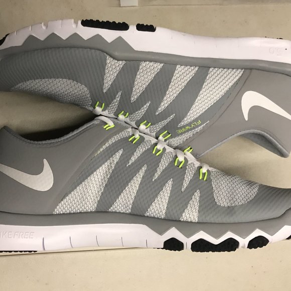nike men's free trainer 5.0 v6